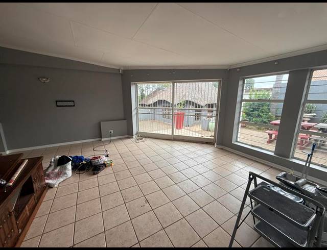 4 BEDROOM PROPERTY TO RENT IN ROOIHUISKRAAL